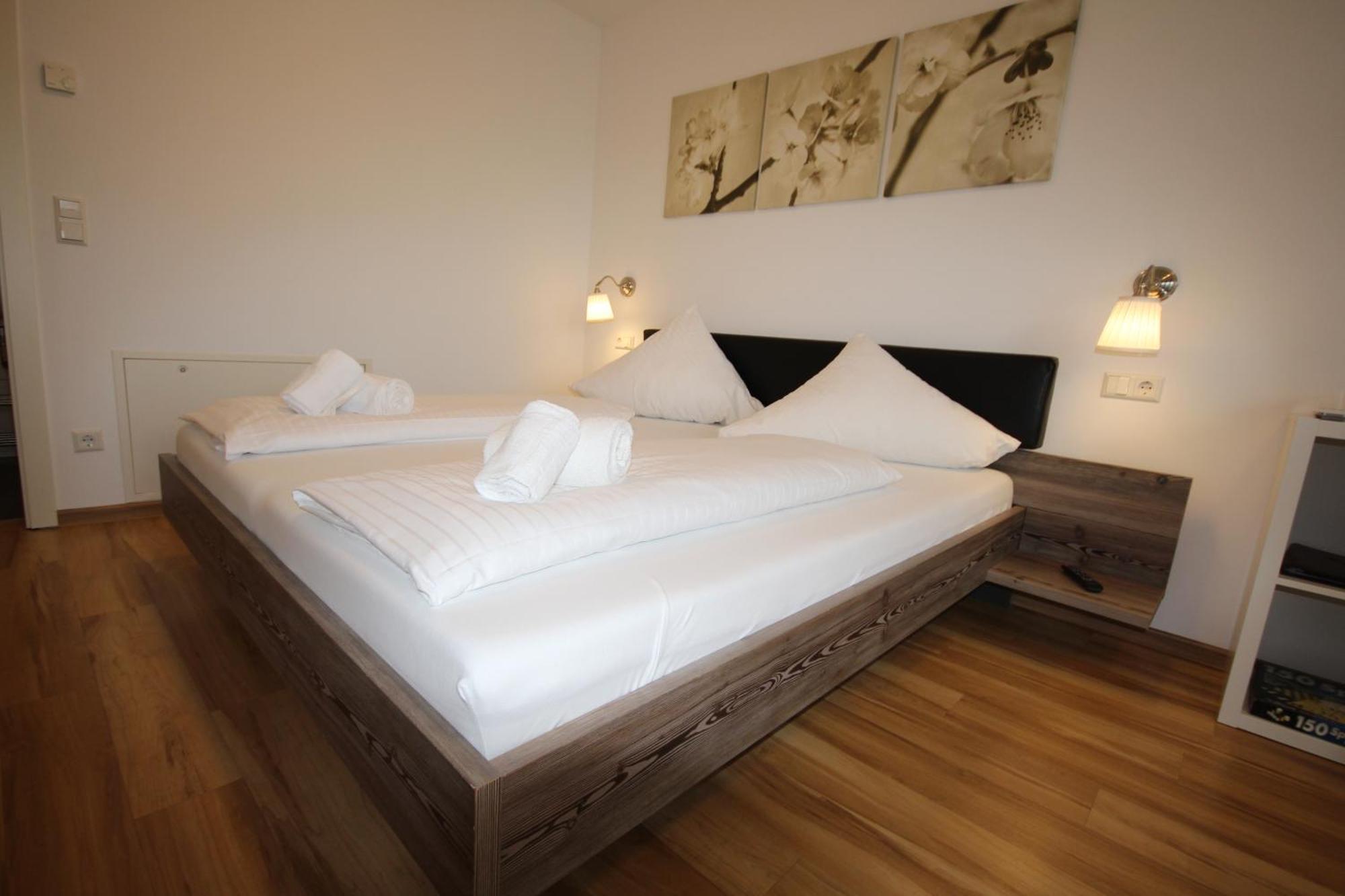 Kern Apartments Rust Ngoại thất bức ảnh