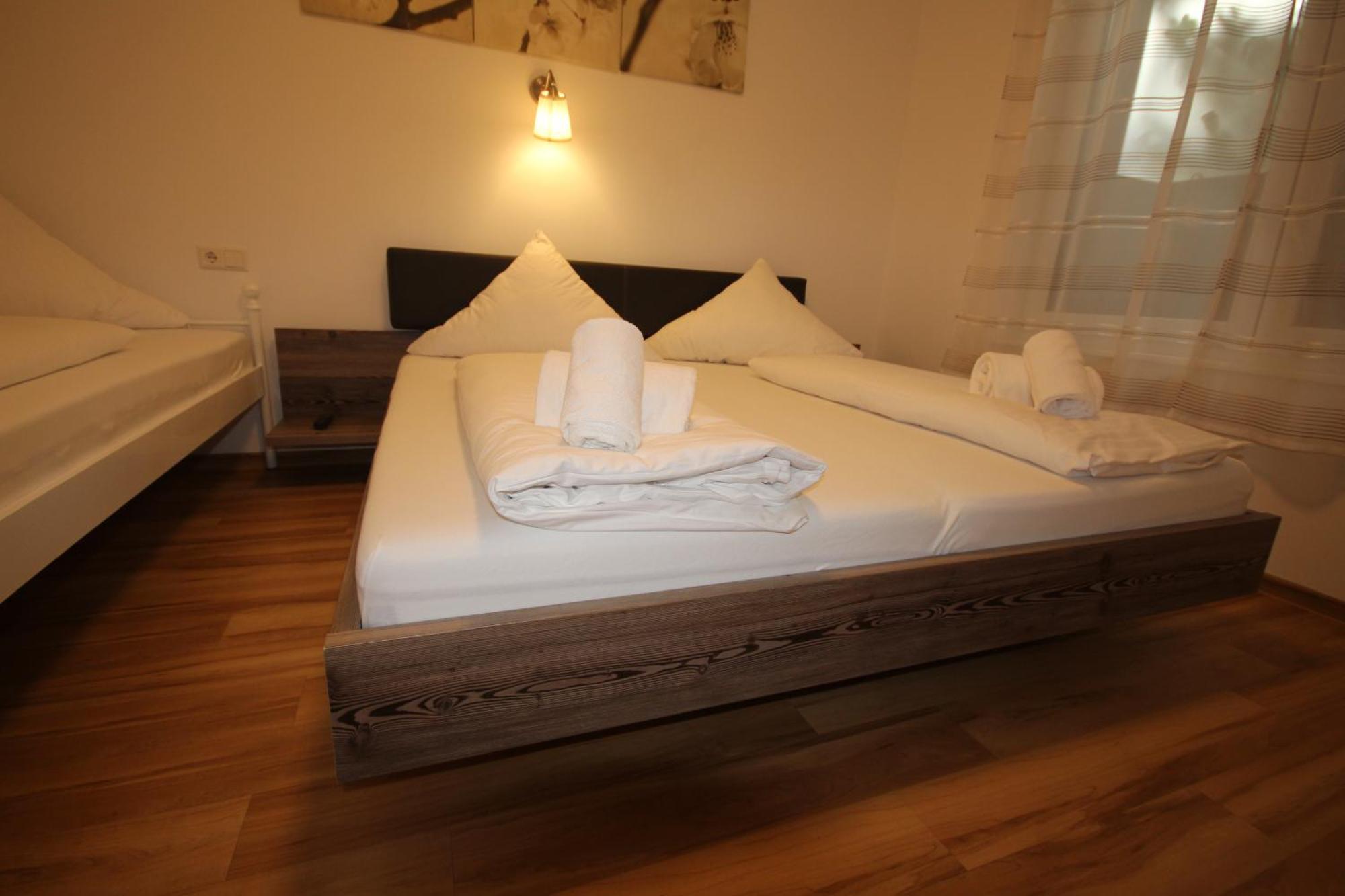 Kern Apartments Rust Ngoại thất bức ảnh